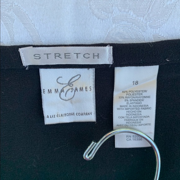 *SOLD* Emma James / Liz Claiborne skirt (Size 18) - Picture 3 of 5